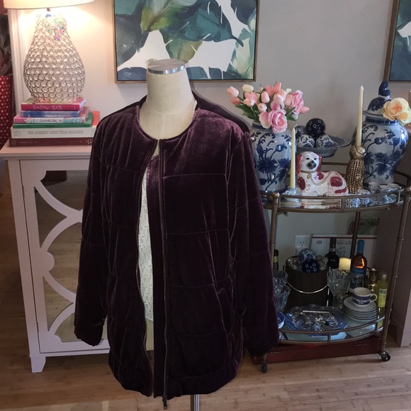Who What Wear Small Purple Velvet Quilted Zip Up Long Bomber Jacket Coat in EUC - Picture 12 of 14